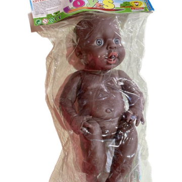 Bebote sexuado moreno niña